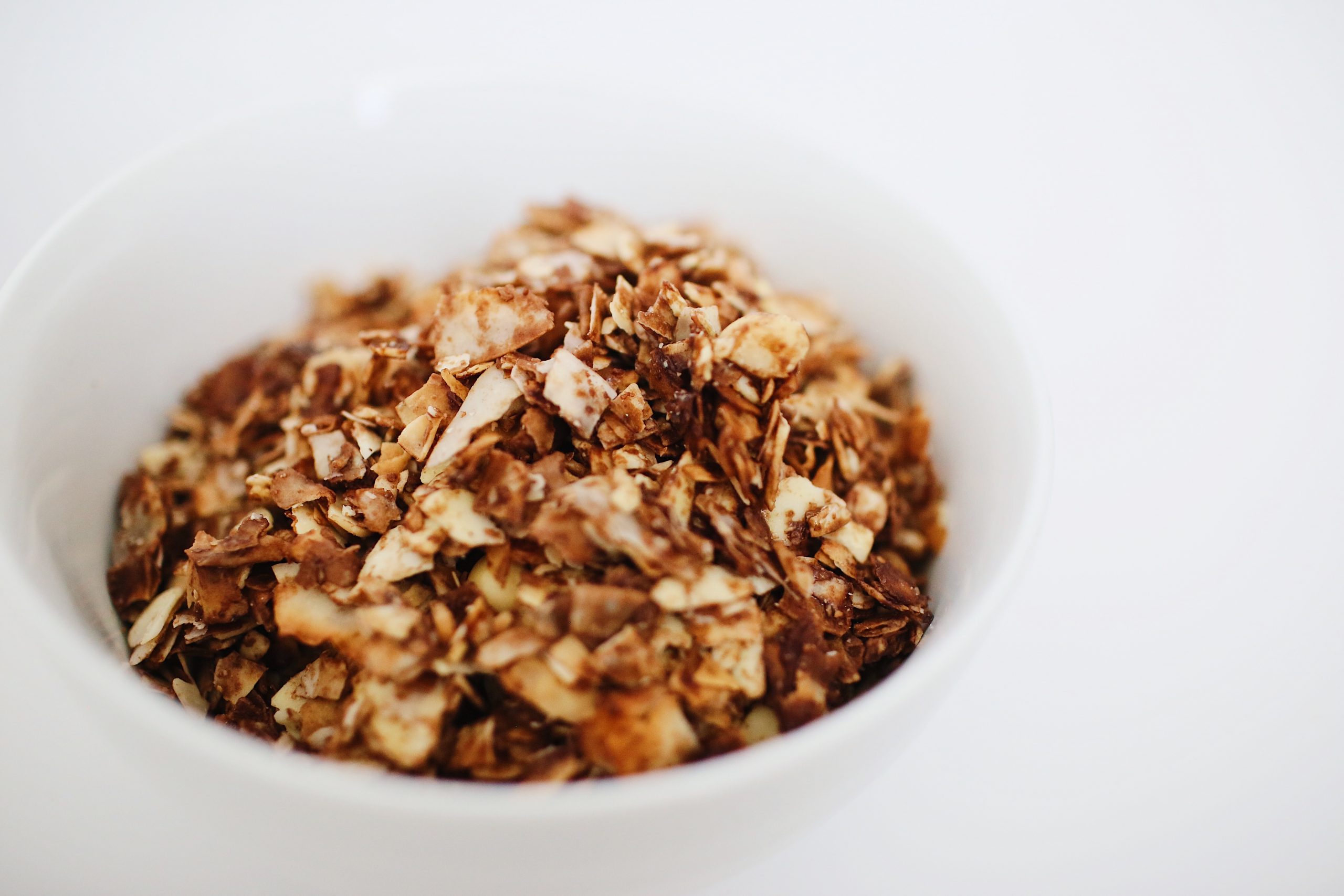 Purely Elizabeth Cranberry Pecan Ancient Grain Granola: A Wholesome Blend of Flavor and Nutrition